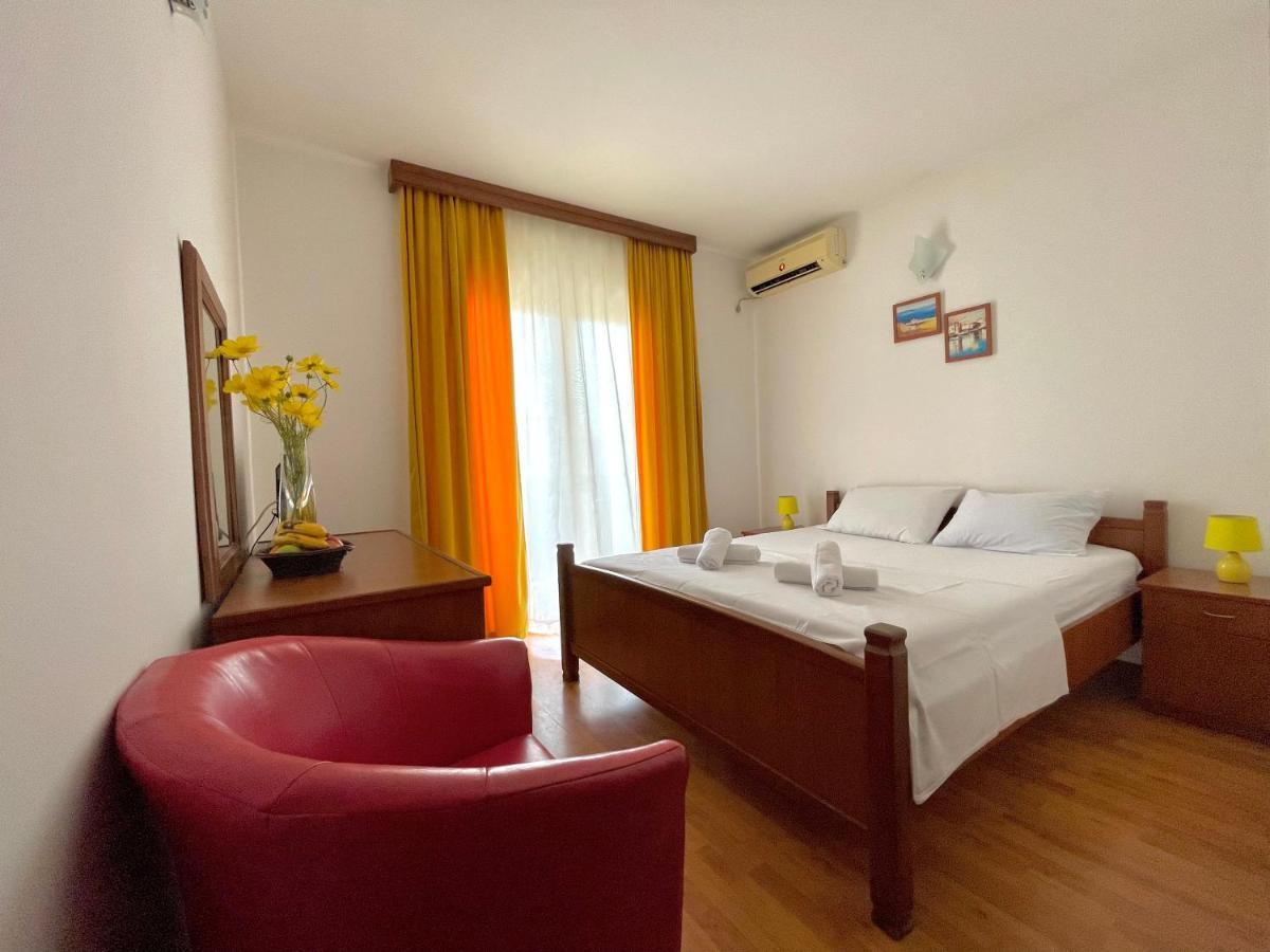 Villa Ns Velji Vinogradi Budva Eksteriør billede
